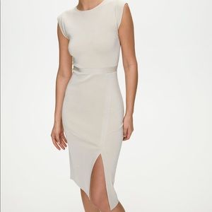 NWT Aritzia Babaton Business Midi Dress PURPLE